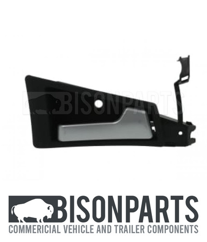 Internal door handle - internal, driver